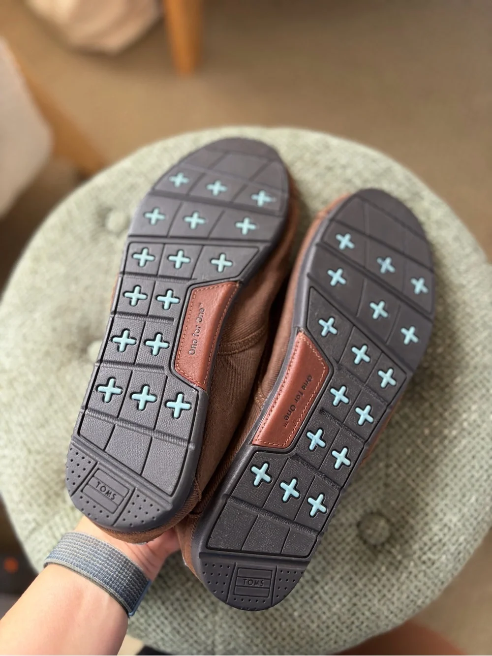 Toms Men’s loafers. Never worn.
